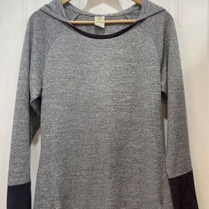The Balance Collection Gray Long Sleeve Hooded Shirt Women’s Size Large